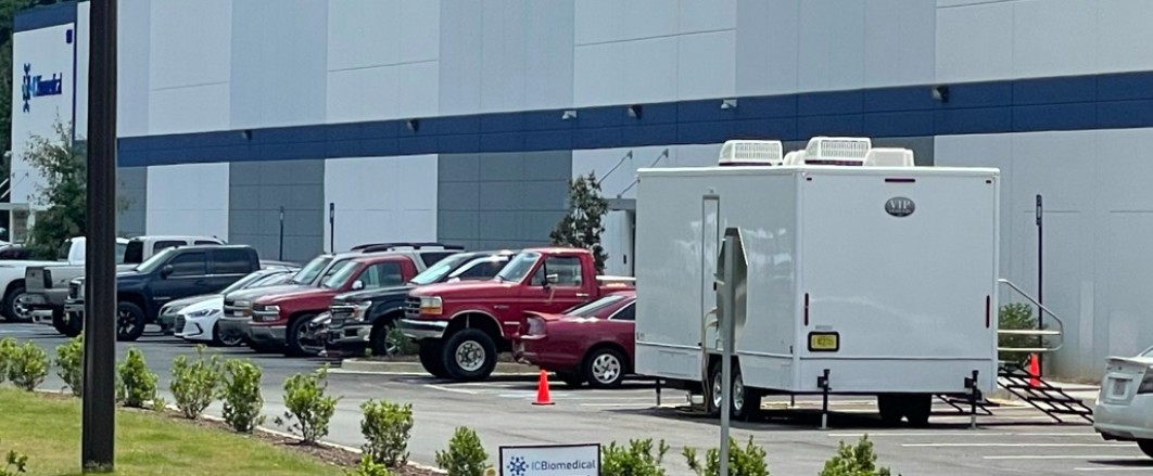 10 station restroom trailer